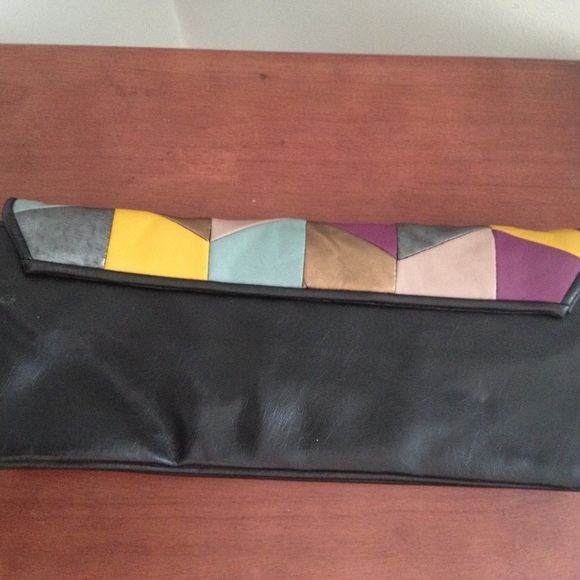 Multi colored clutch - Picture 2 of 4