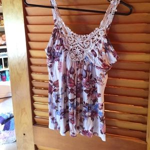 Body Central flower tank top.