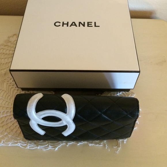 Auth CHANEL long Lambskin black x pink Lthr wallet