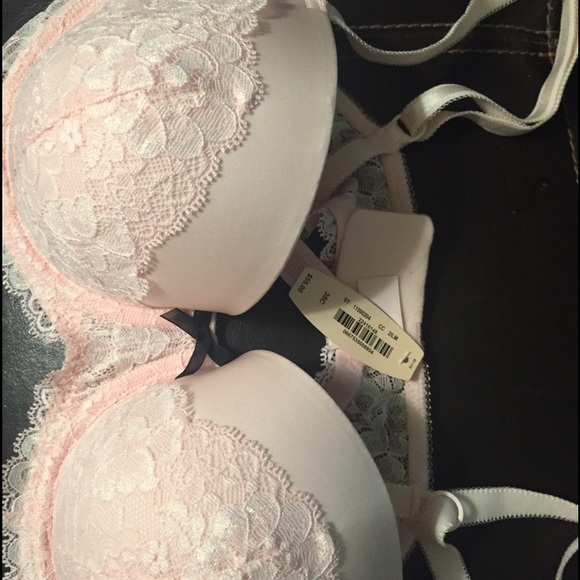 BNWT Victoria's Secret Dream Angels Bra