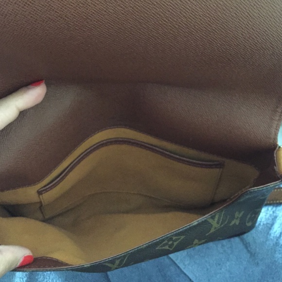 Louis Vuitton bag - Picture 2 of 4