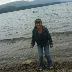 Meet your Posher, Leanne