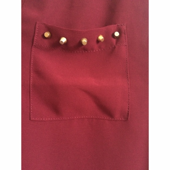 🚫SOLD🚫 maroon sheer top - Picture 3 of 4