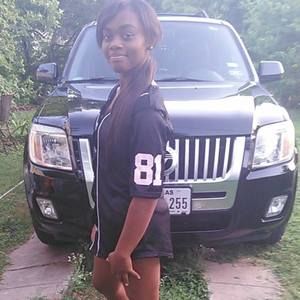 Meet your Posher, Cora