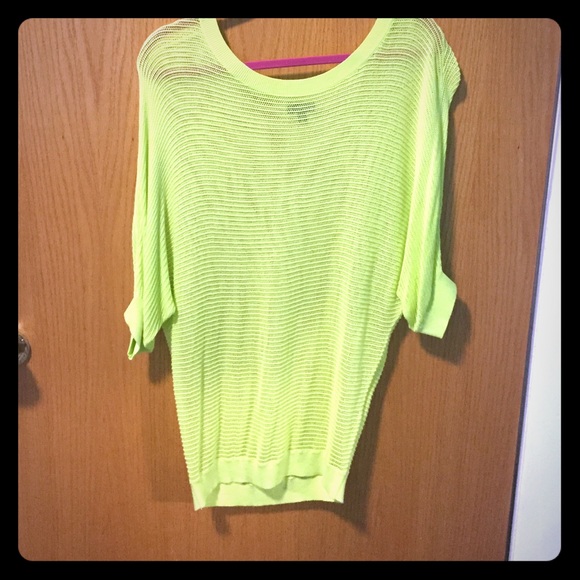 Yellow Express top