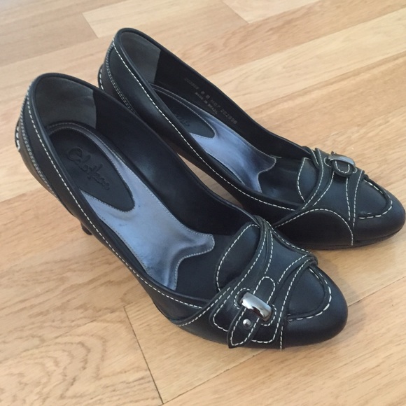 Cole Haan Black Leather Pumps