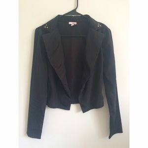 🚫SOLD🚫 lightweight polyester blazer