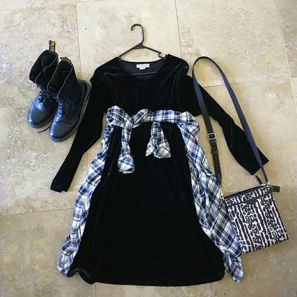 Vintage black velvet dress - XL