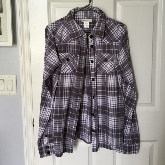 Flannel - Picture 1 of 2