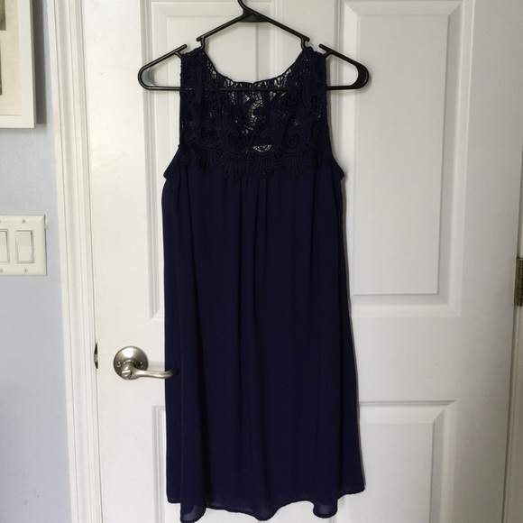 Dark blue dress - Picture 1 of 3