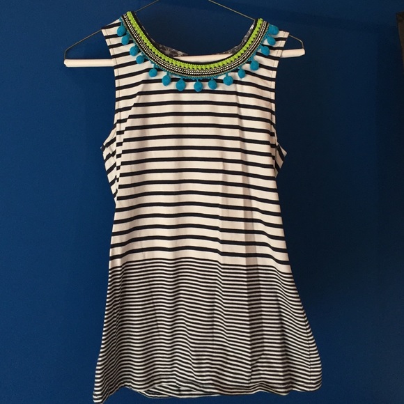 Striped tank with collar