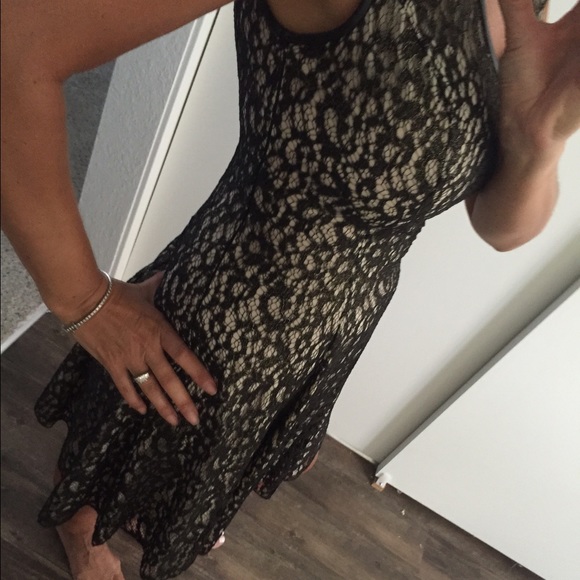 Cache black/bronze dress...