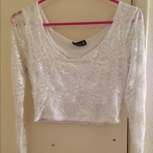 long sleeve crop top