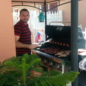 Meet your Posher, Wilfredo