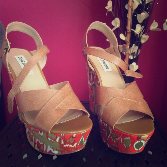 Steve Madden sandals