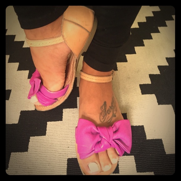 Jeffery Campbell bow tie sandals