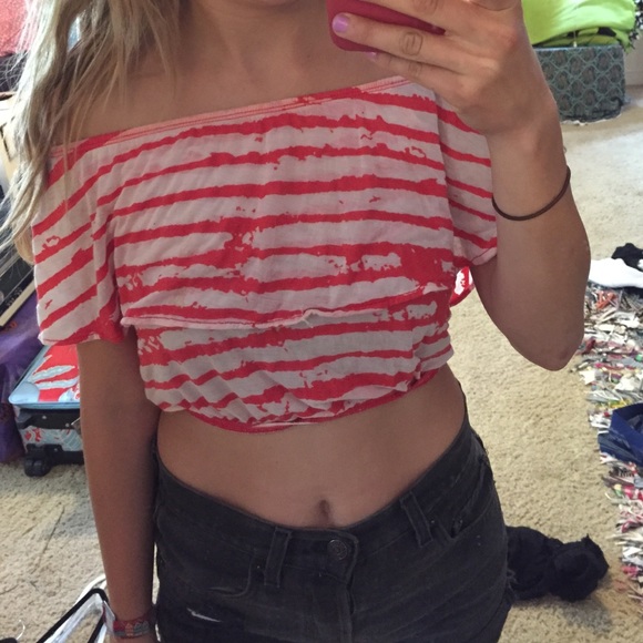 LF striped off the shoulder/tube crop top - Picture 1 of 3