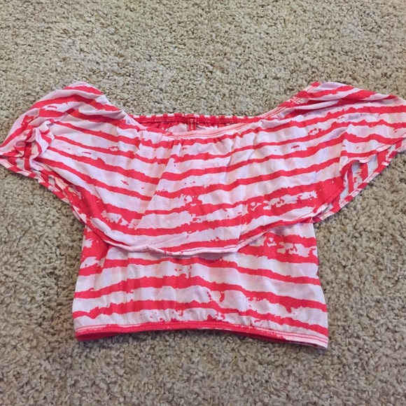 LF striped off the shoulder/tube crop top - Picture 3 of 3