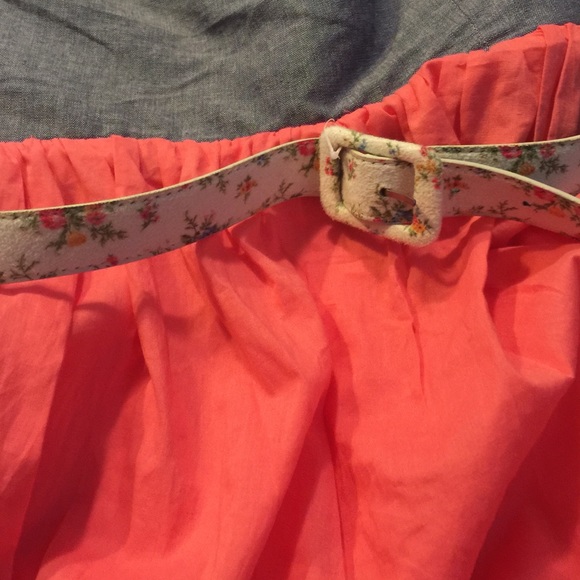 Sundress - Picture 2 of 4