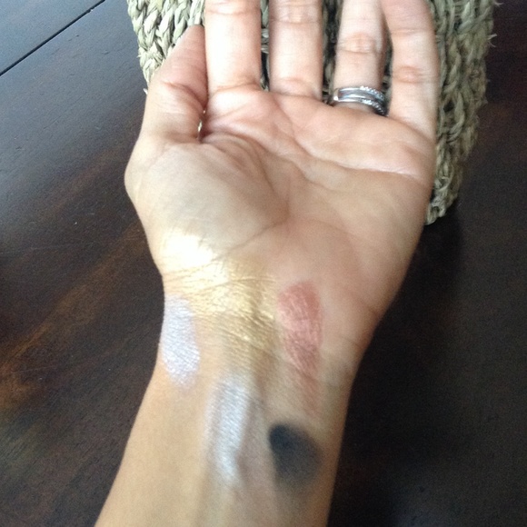 Mac eyeshadows - Picture 4 of 4