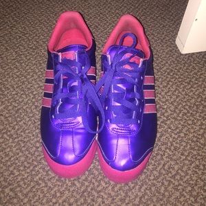 Adidas pink and purple 😍😈