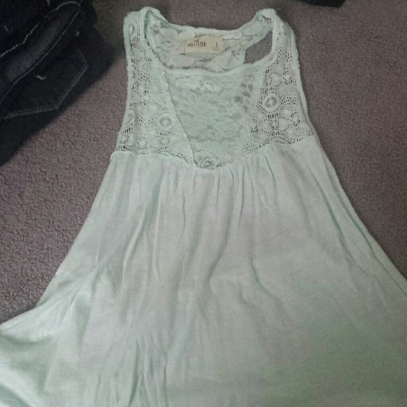 Hollister back hole high low tank