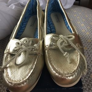 Brand new never used platinum Sperry top-sider 😍