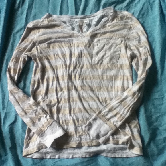 White and gold shirt!