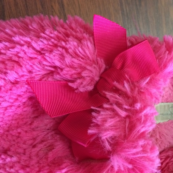 fuzzy pink slippers 52 shoes fuzzy pink slippers from fuzzy pink slippers 52 shoes fuzzy pink slippers from