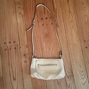 Crossbody purse
