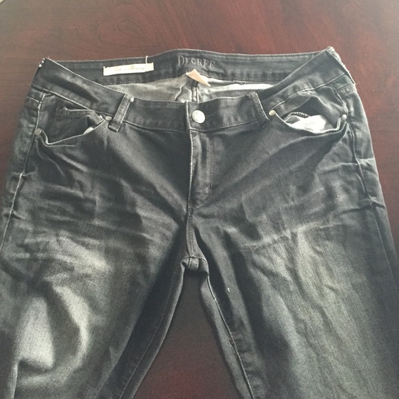 Washed out Black skinny Jeans Very Cute !