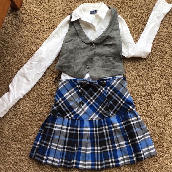 High waisted plaid skirt