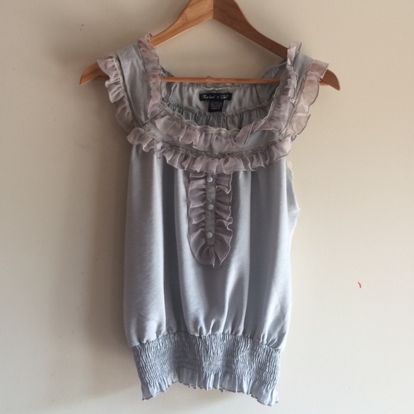 Silver Ruffled Tank - Picture 3 of 4