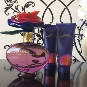 Lola by Marc Jacobs Perfume, Wash & Lotion Set
