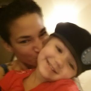 Meet your Posher, Angela