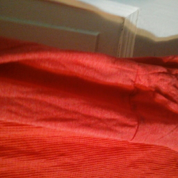 Top - Picture 3 of 4
