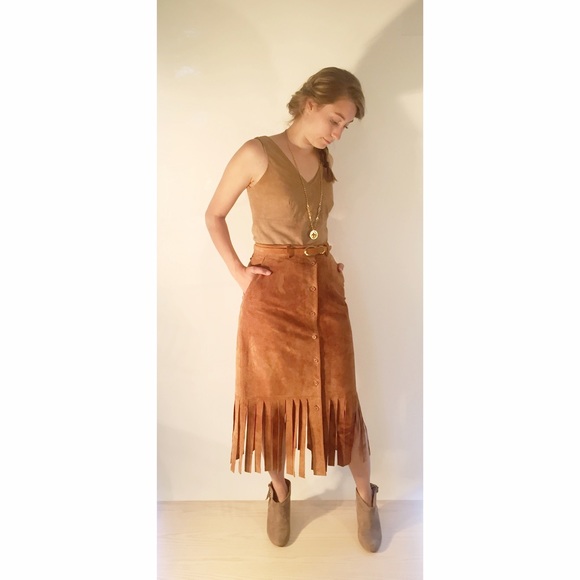 🎈SOLD🎈 Restyled vintage fringed skirt - Picture 1 of 4
