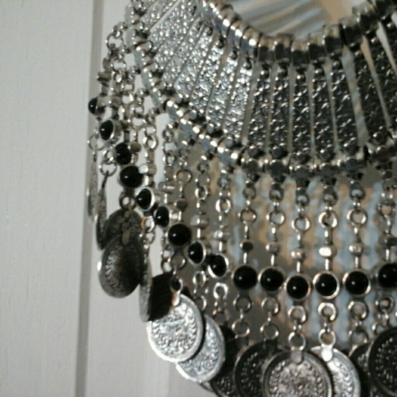 Necklace - Picture 3 of 4