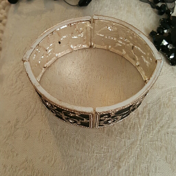 Bracelet - Picture 2 of 4