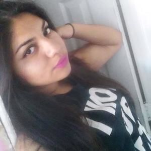 Meet your Posher, Kiara