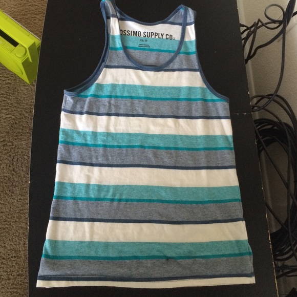 Men's xs surfer tank