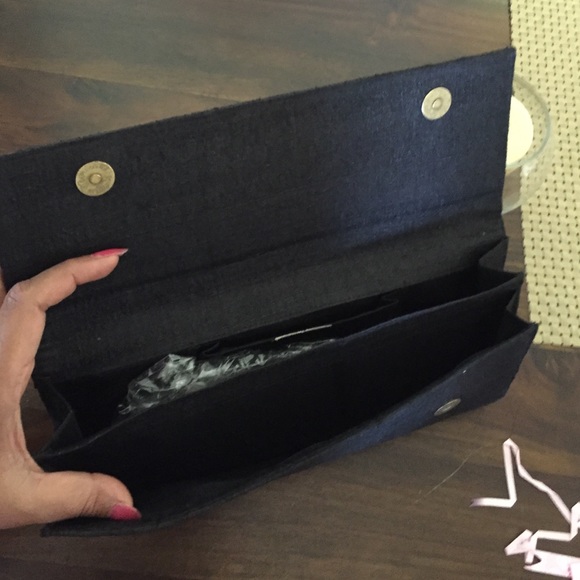 Fab India- Embroidered Black Silk Clutch Bag. NWOT - Picture 4 of 5