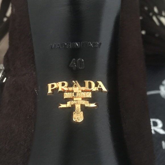 Prada fringe booties in brown with stiletto heel. - Picture 3 of 3