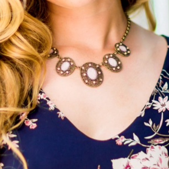 Pink Jewel Necklace - Picture 1 of 1