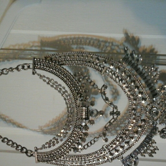 Necklace - Picture 3 of 4