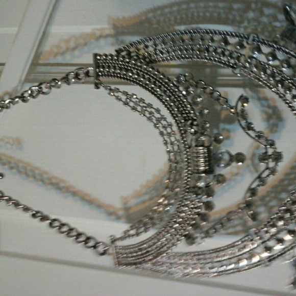 Necklace - Picture 4 of 4