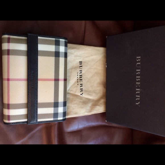 Clutches & Wallets - Burberry Novacheck wallet. Matches purse!