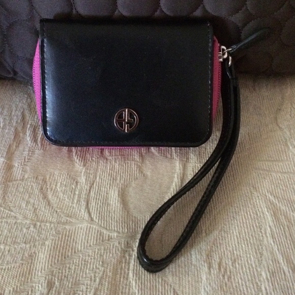 Giani Bernini Handbags - Compact but very functional! Brand new SALE
