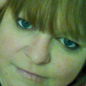 Meet your Posher, Carolyn