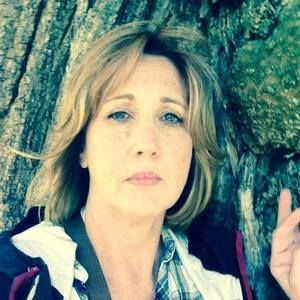 Meet your Posher, Carolyn